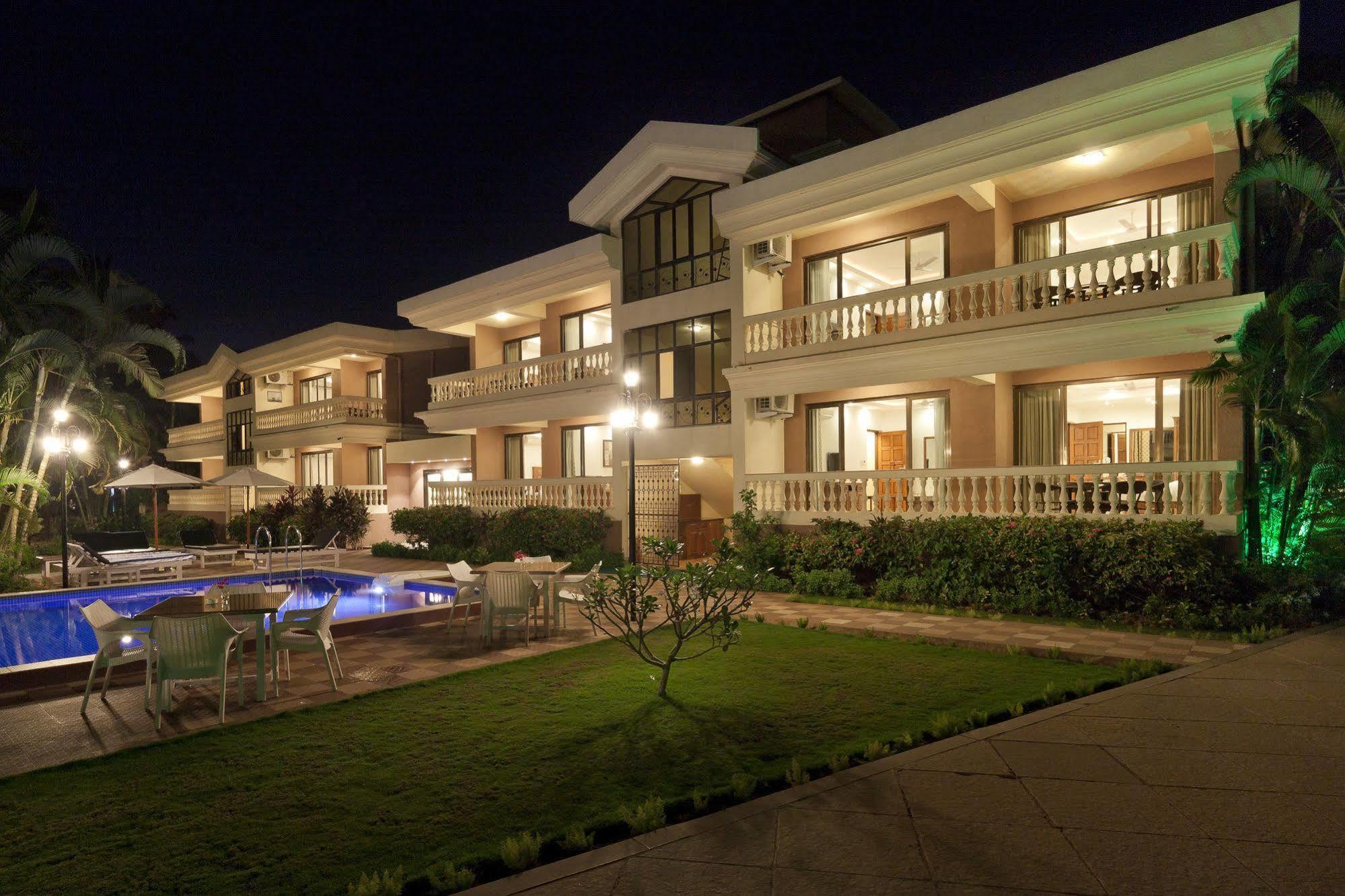 De Mandarin Beach Resort Suites & Villas, Candolim Exterior photo